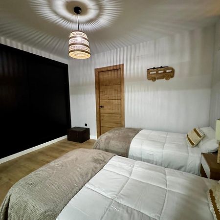 Urban Pulses Buhaira Севилья Экстерьер фото